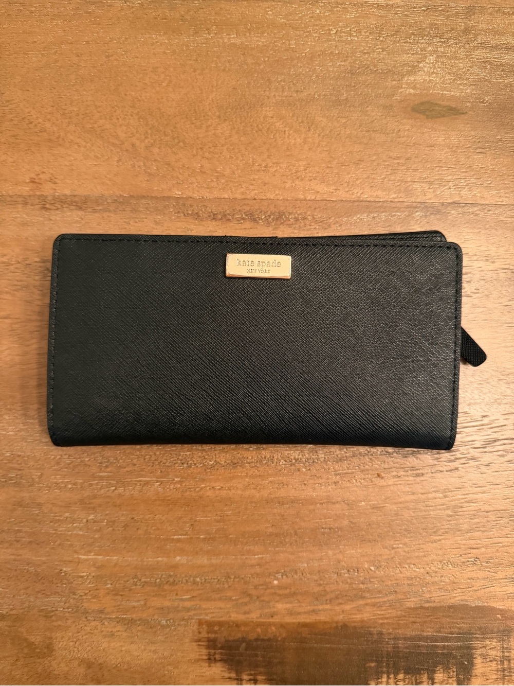 kate spade Black Saffiano Zip Around Card Holder